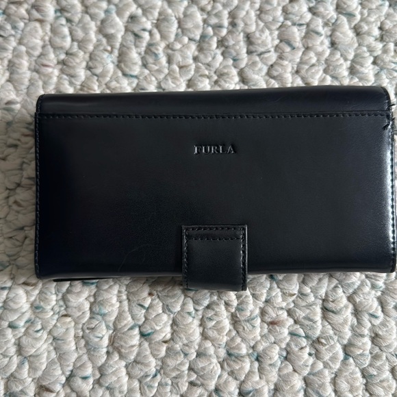 Furla Black Leather Wallet - Picture 2 of 8